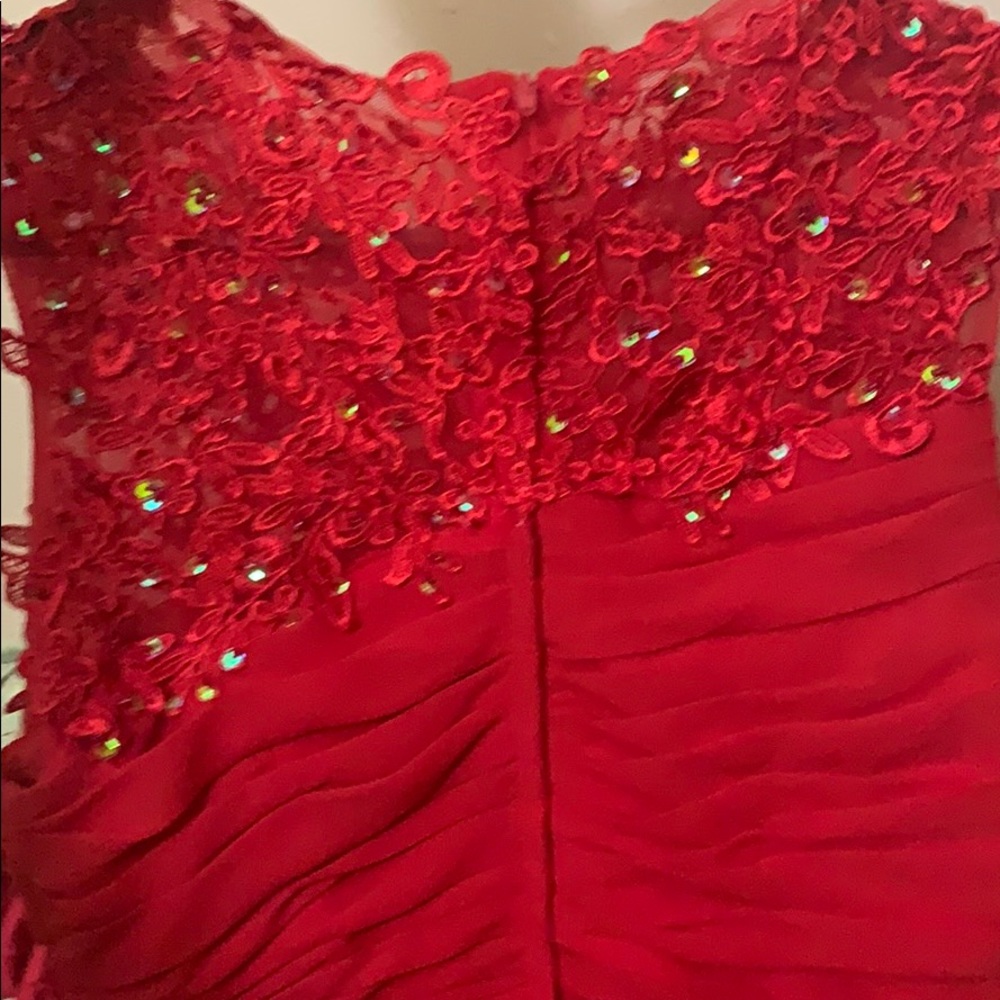 Dress - Picture 3 of 4